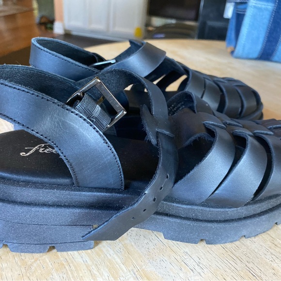 Free People new Delaney Fisherman Platform Sandals. Black Sz 38 - Picture 7 of 11